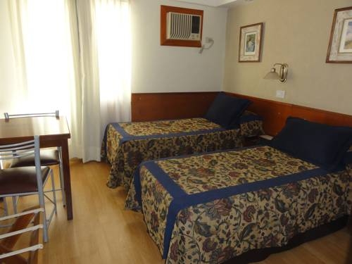 Imagen general del Hotel Hotel Viena, C&Oacute;RDOBA (AR). Foto 9