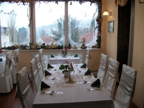 Imagen general del Hotel Hotel Viktória Restaurant. Foto 2