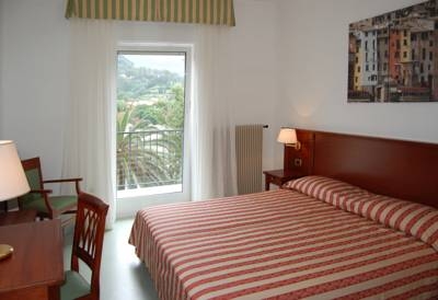 Imagen de la habitación del Hotel Hotel Villa Adriana. Foto 3