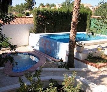 Imagen de los exteriores del Hotel Hotel Villa Bensusan. Foto 9