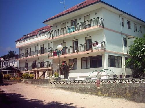 Imagen general del Hotel Hotel Villa. Foto 8