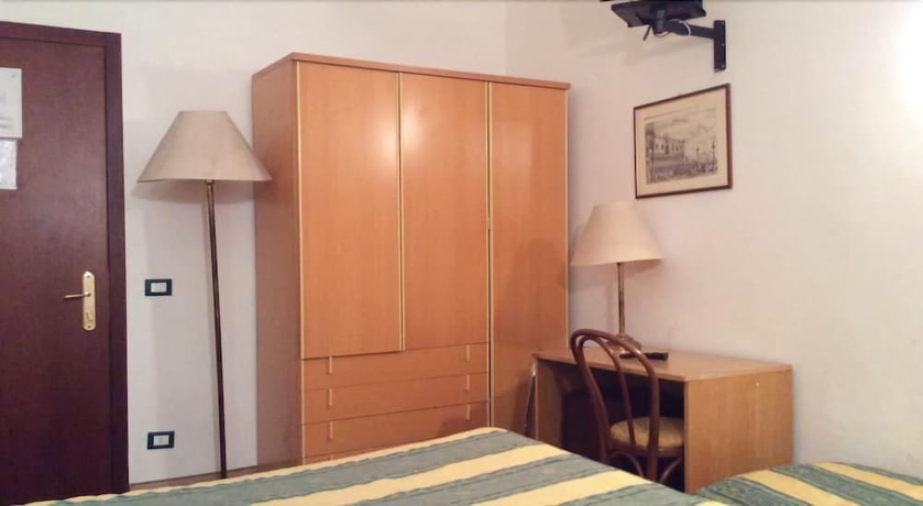 Imagen de la habitación del Hotel Hotel Villa Parco. Foto 5