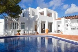 Imagen de los exteriores del Hotel Hotel Village. Foto 4