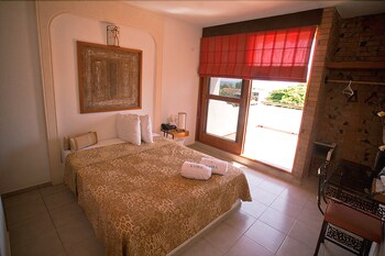 Imagen general del Hotel Hotel Villas Xaiba. Foto 11