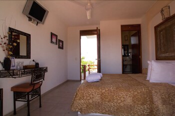 Imagen general del Hotel Hotel Villas Xaiba. Foto 12