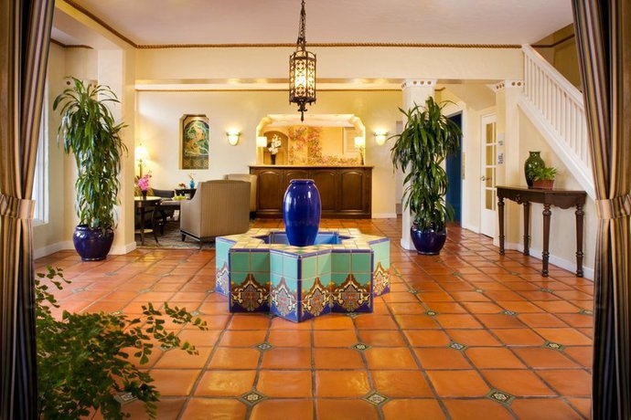 Imagen de los interiores del Hotel Hotel Virginia Santa Barbara, Tapestry Collection by Hilton. Foto 6