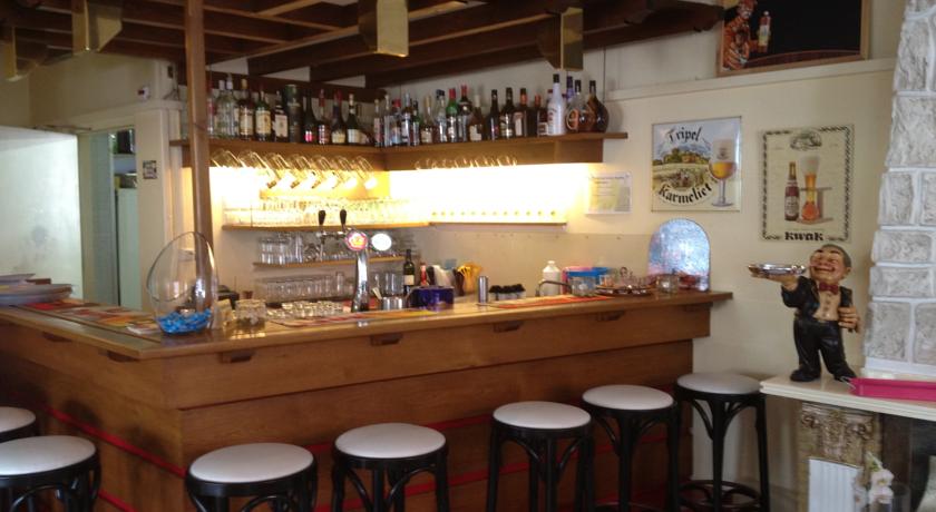 Imagen del bar/restaurante del Hotel Hotel Willebrord. Foto 2