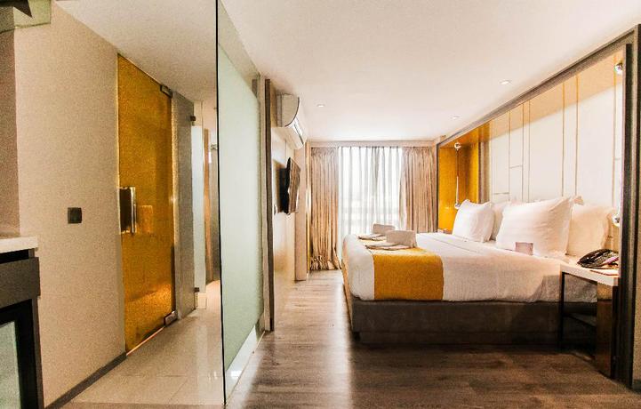 Imagen de la habitación del Hotel Hotel XYZ. Foto 12