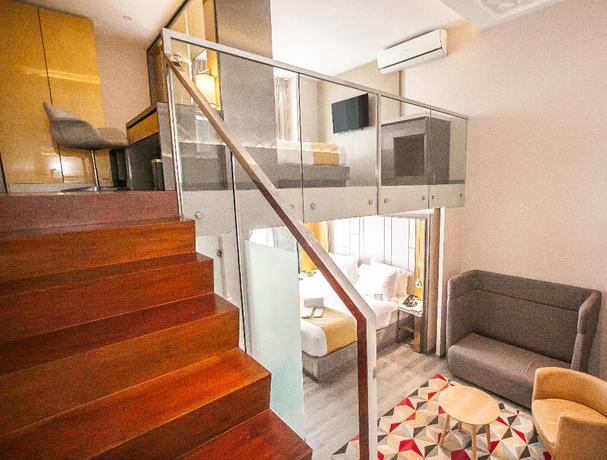 Imagen de la habitación del Hotel Hotel XYZ. Foto 13