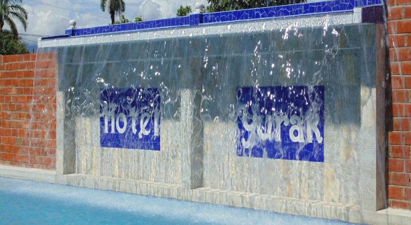 Imagen de los exteriores del Hotel Hotel Yurak. Foto 6