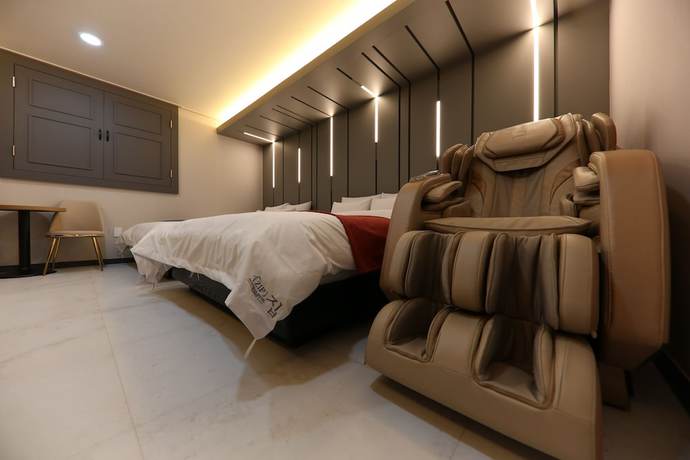 Imagen de la habitación del Hotel Hotel ZIP. Foto 2