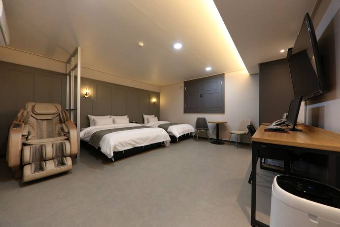 Imagen de la habitación del Hotel Hotel ZIP. Foto 4