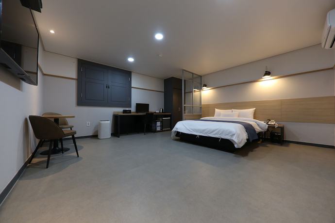 Imagen de la habitación del Hotel Hotel ZIP. Foto 8