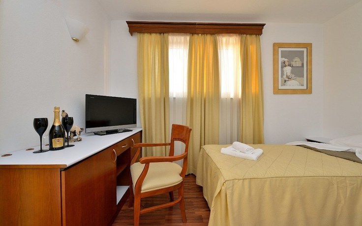 Imagen de la habitación del Hotel Hotel ZaDaR. Foto 15