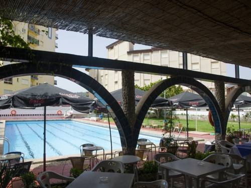 Imagen general del Hotel Hotel Zapata. Foto 4