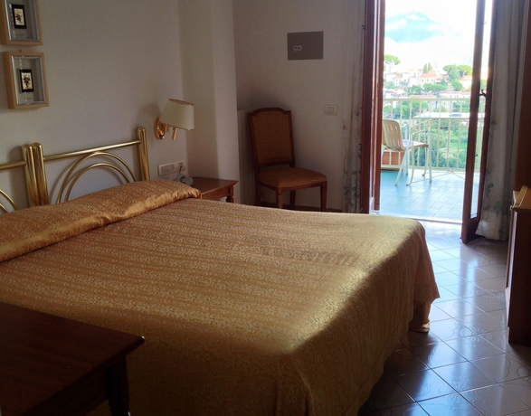 Imagen de la habitación del Hotel Hotel Zi' Ntonio. Foto 12