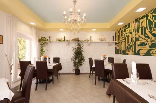 Imagen general del Hotel Hotel Zlatna Vala. Foto 4
