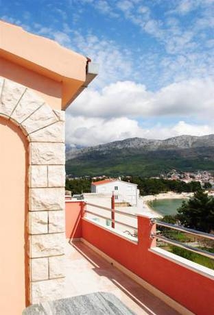 Imagen general del Hotel Hotel Zvonimir. Foto 9