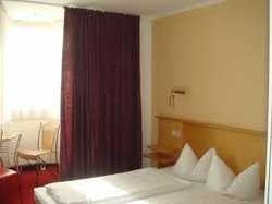 Imagen de la habitación del Hotel Hotel am Buschkrugpark. Foto 2