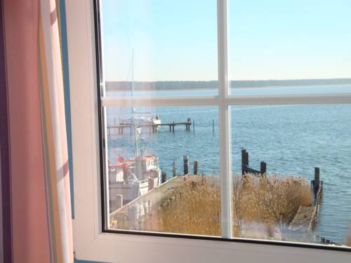 Imagen de la habitación del Hotel Hotel- & Ferienanlage Kapit&auml;ns-h&auml;user Breege. Foto 12