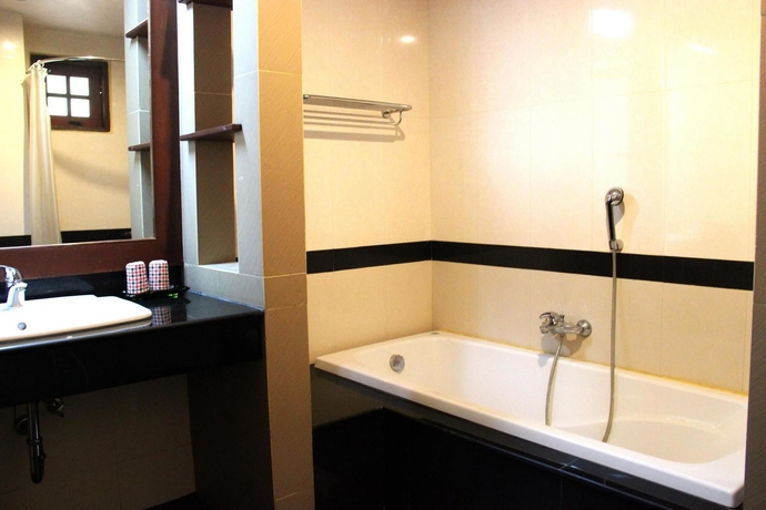 Imagen de la habitación del Hotel Hotel and Beach Bungalow at Lanta Resort. Foto 6