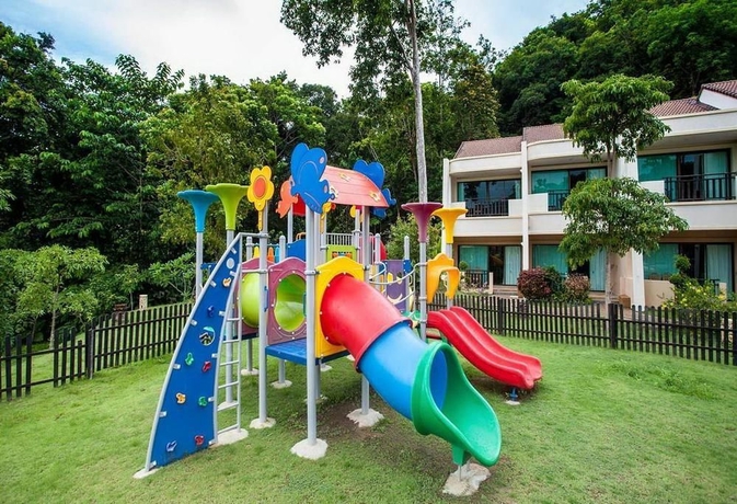 Imagen general del Hotel Hotel and Beach Bungalow at Lanta Resort. Foto 2