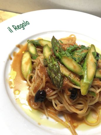 Imagen del bar/restaurante del Hotel Hotel and Ristorante IL Regalo. Foto 2