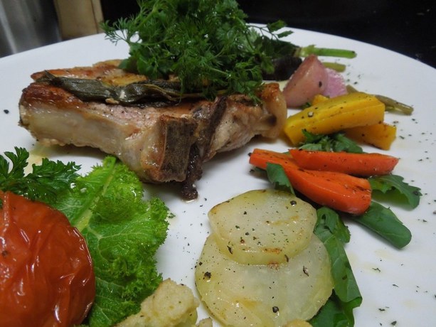 Imagen del bar/restaurante del Hotel Hotel and Ristorante IL Regalo. Foto 9