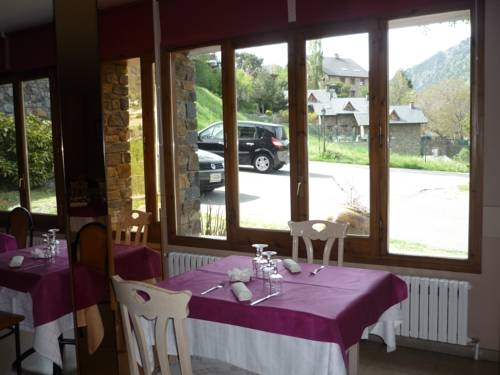 Imagen general del Hotel Hotel del Bisset. Foto 34