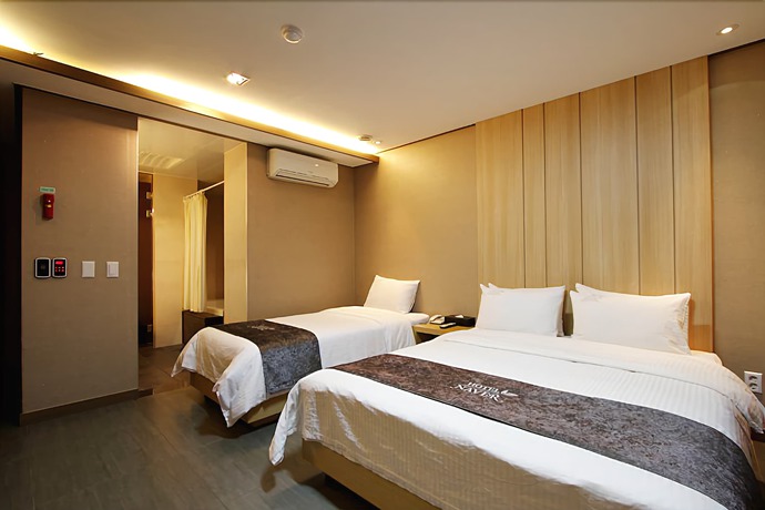 Imagen de la habitación del Hotel Hotel iNaver. Foto 3