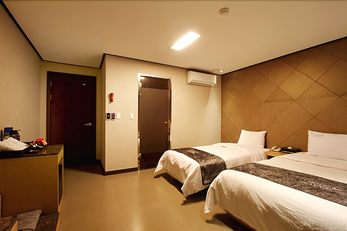 Imagen de la habitación del Hotel Hotel iNaver. Foto 5