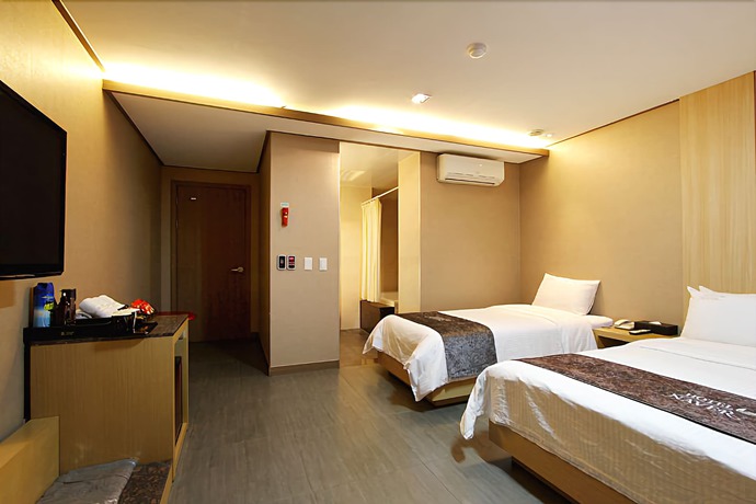 Imagen de la habitación del Hotel Hotel iNaver. Foto 14