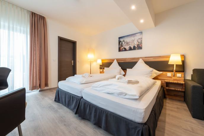 Imagen de la habitación del Hotel Hotel in Laisen. Foto 13