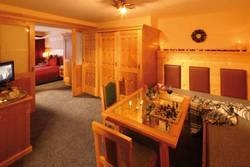 Imagen general del Hotel Hotel y Chalet Montana. Foto 14