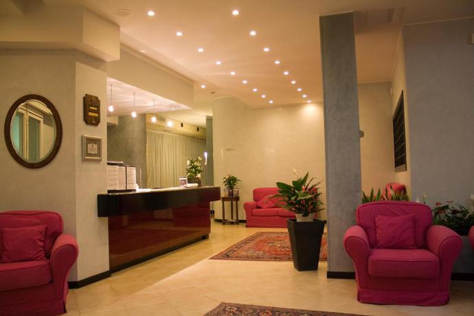 Imagen de los interiores del Hotel Hotel y Residence Niagara. Foto 11