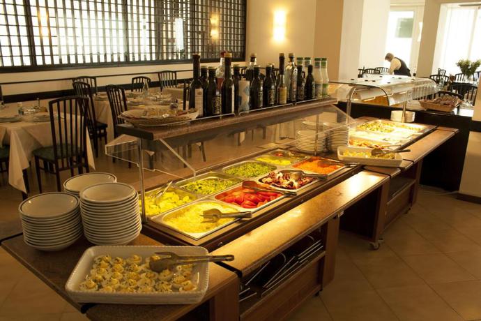 Imagen del bar/restaurante del Hotel Hotel y Residence Niagara. Foto 2