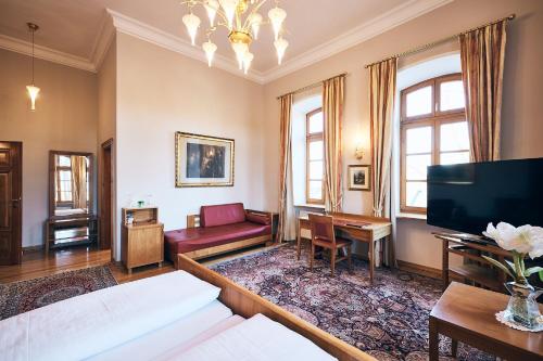 Imagen de la habitación del Hotel Hotel y Restaurant Waldschloss. Foto 13