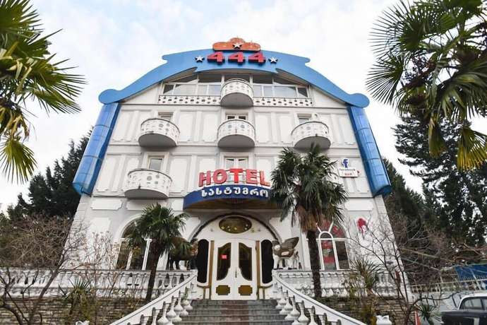 Imagen general del Hotel Hotel444. Foto 1