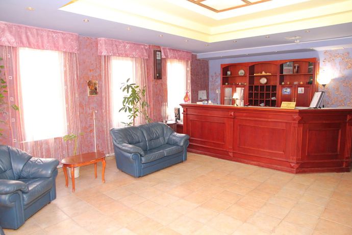 Imagen de los interiores del Hotel Hotel4crowns. Foto 19