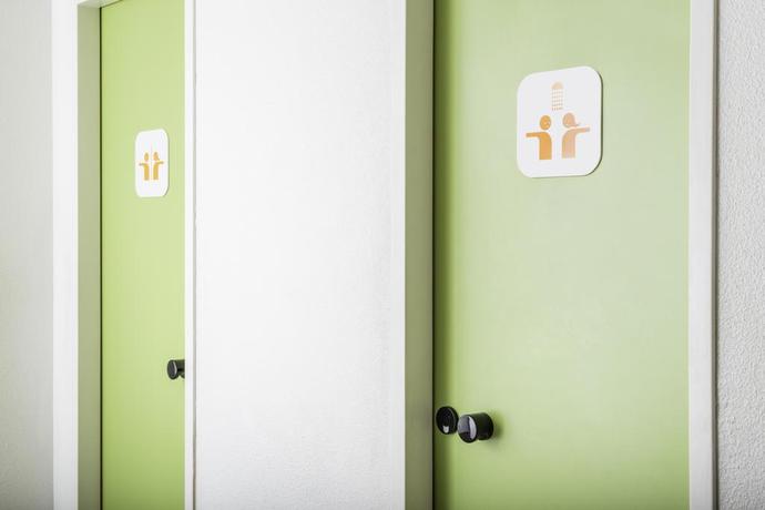 Imagen de los interiores del Hotel HotelF1 Douai Flers. Foto 6