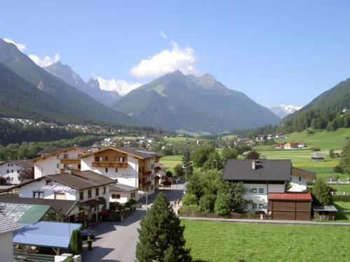 Imagen general del Hotel Hotel-Garni Hubertus. Foto 29