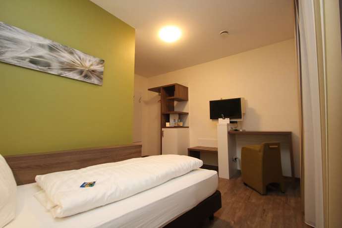 Imagen de la habitación del Hotel Hotel-Gasthof Wei&szlig;es Ro&szlig;. Foto 2