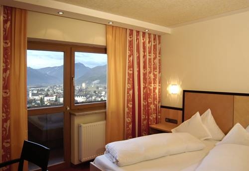 Imagen de la habitación del Hotel Hotel-Gasthof zur Sch&ouml;nen Aussicht. Foto 26