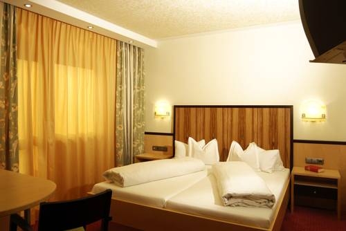 Imagen general del Hotel Hotel-Gasthof zur Sch&ouml;nen Aussicht. Foto 12