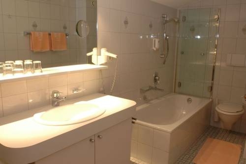 Imagen de la habitación del Hotel Hotel-Pension Roggal. Foto 24