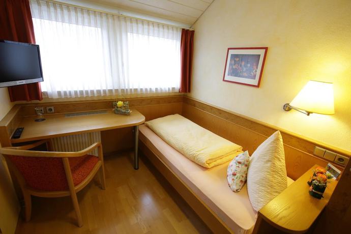 Imagen de la habitación del Hotel Hotel-Restaurant Gasthof Adler. Foto 6