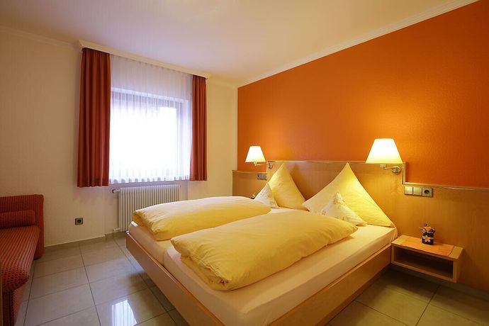 Imagen de la habitación del Hotel Hotel-Restaurant Gasthof Adler. Foto 10