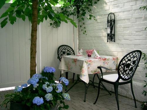 Imagen de los exteriores del Hotel Hotel-Restaurant Kurpfalzstuben. Foto 11