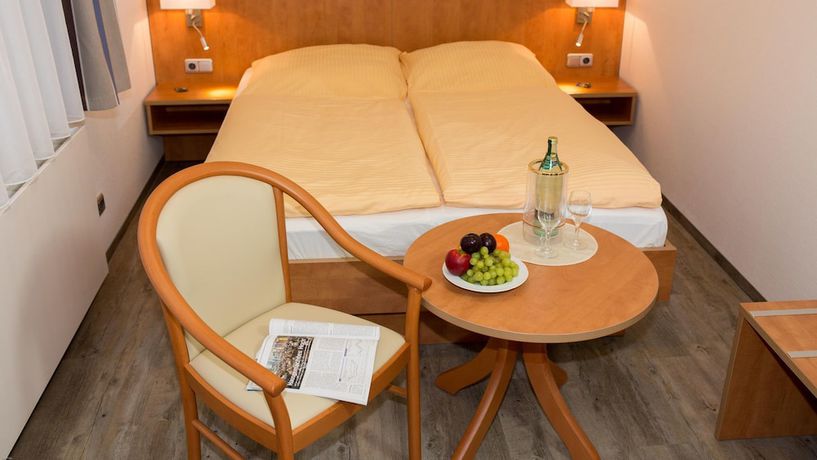 Imagen de la habitación del Hotel Hotel-Restaurant L&uuml;tkebohmert. Foto 9