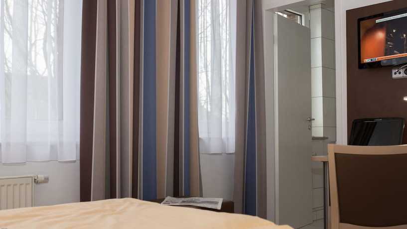 Imagen de la habitación del Hotel Hotel-Restaurant L&uuml;tkebohmert. Foto 15